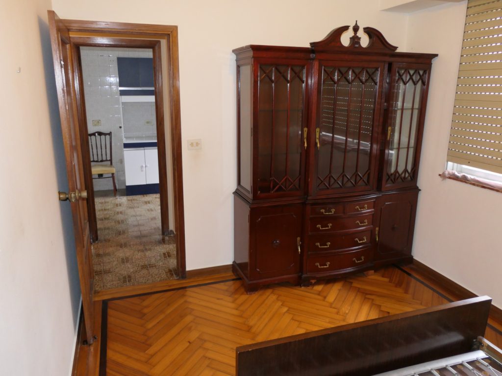 Piso de 4 dormitorios, Río Navia