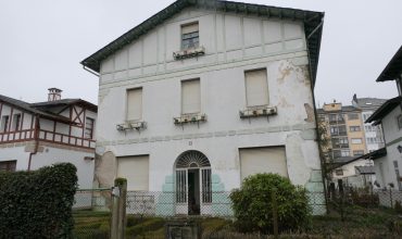 Chalet individual, Casas Baratas