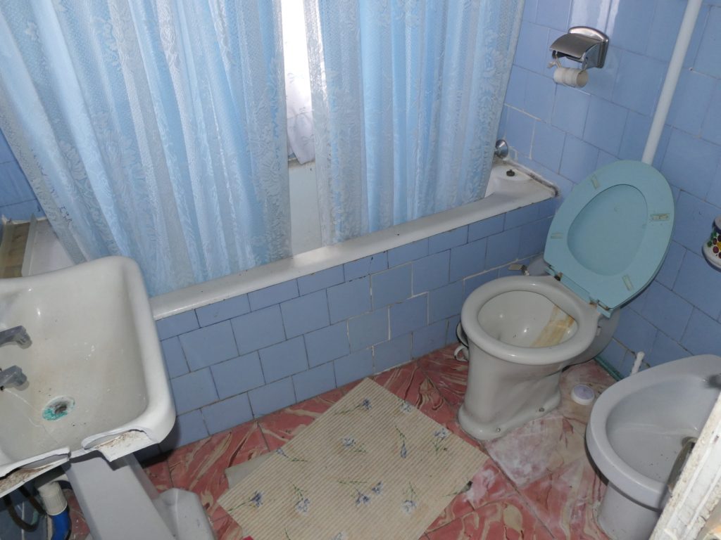 Chalet individual, Casas Baratas