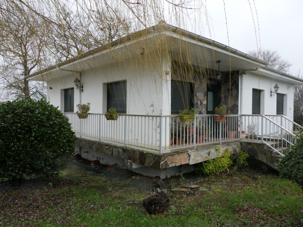 Chalet individual de 4 dormitorios, Ludrio – Castro de Rei