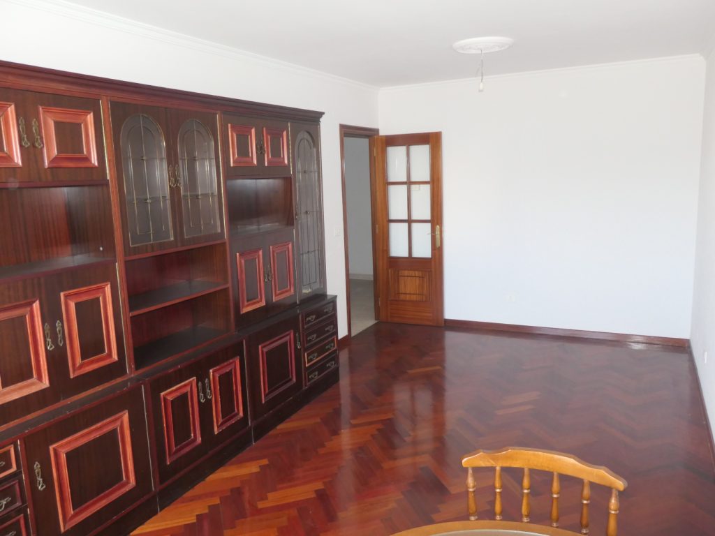 Piso de 3 dormitorios, Rúa da Herba