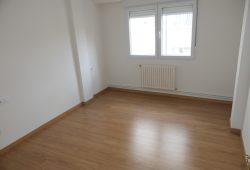 Piso de 4 dormitorios, Avda. de La Coruña