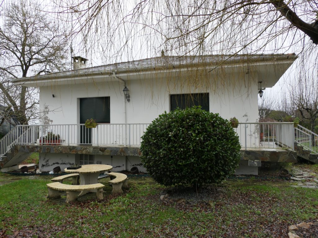 Chalet individual de 4 dormitorios, Ludrio – Castro de Rei