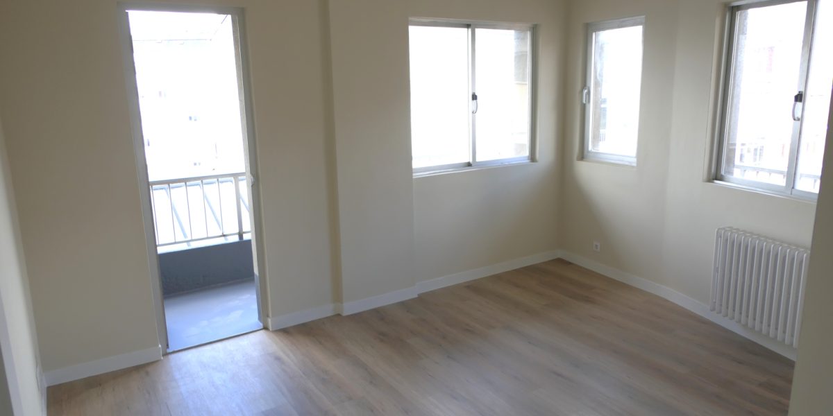 Piso de 4 dormitorios, Río Navia