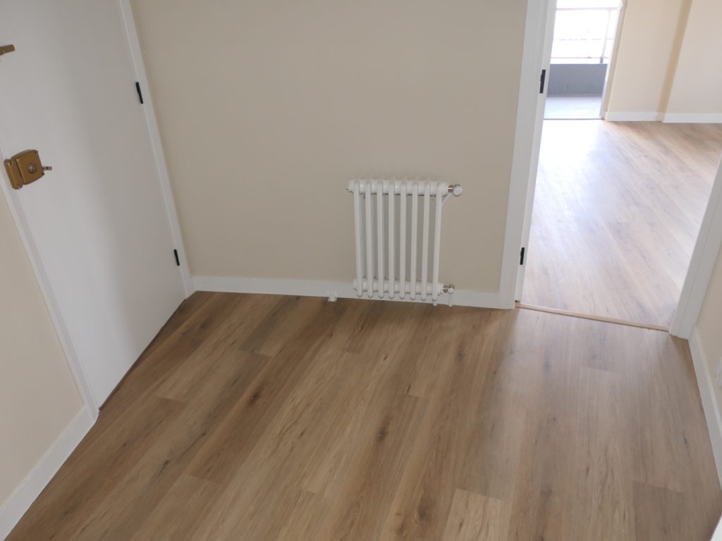 Piso de 4 dormitorios, Río Navia