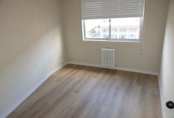 Piso de 4 dormitorios, Río Navia