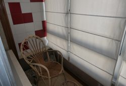 Piso de 5 dormitorios, Calle Conde
