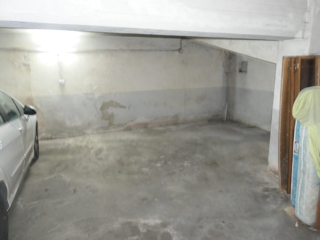 Piso de 5 dormitorios, Calle Conde