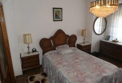 Piso de 3/4 dormitorios, Avda. de La Coruña