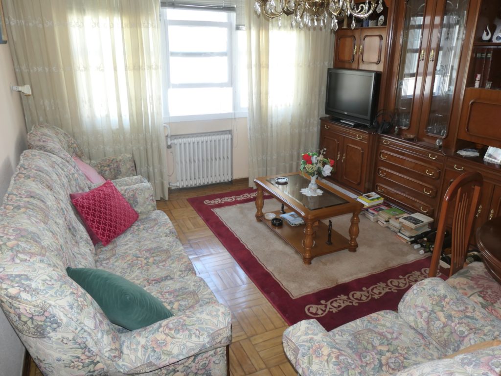Piso de 3/4 dormitorios, Avda. de La Coruña