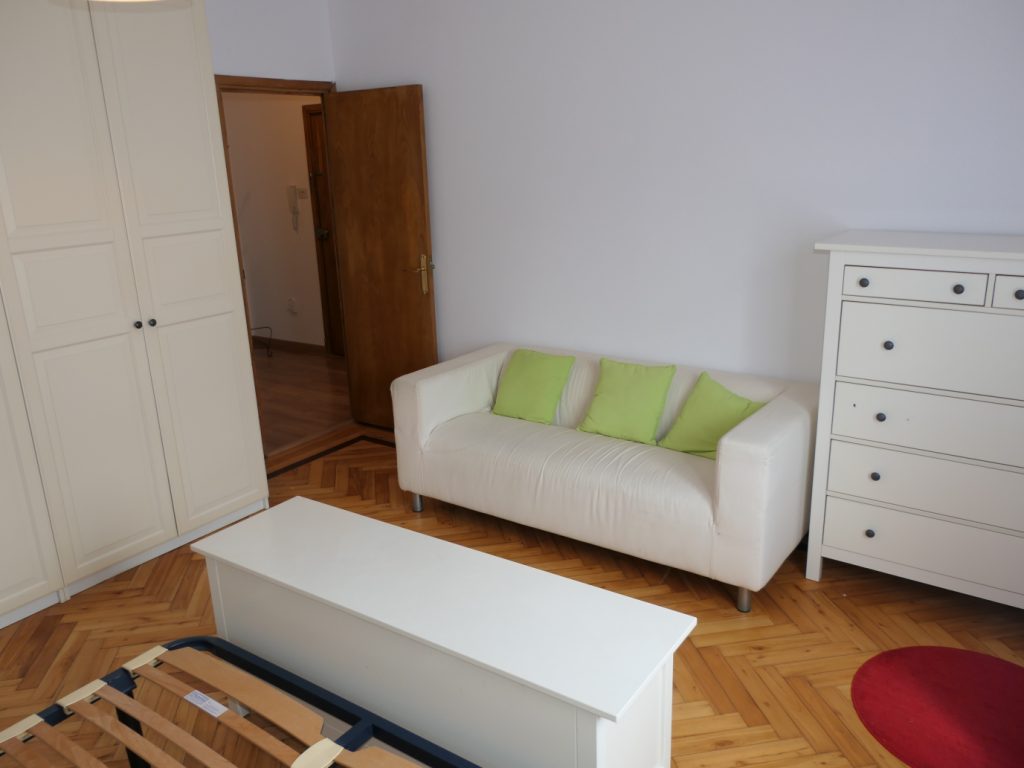 Piso de 5 dormitorios, Río Navia