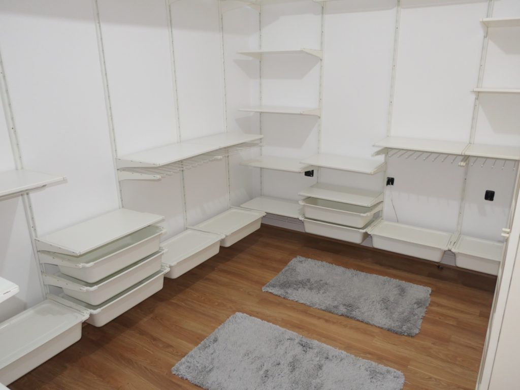 Piso de 5 dormitorios, Río Navia