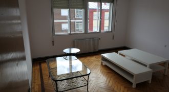 Piso de 5 dormitorios, Río Navia