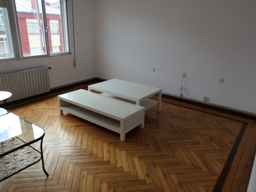 Piso de 5 dormitorios, Río Navia