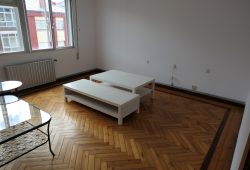 Piso de 5 dormitorios, Río Navia