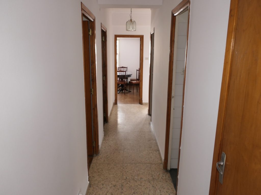 Piso de 5 dormitorios, Río Navia