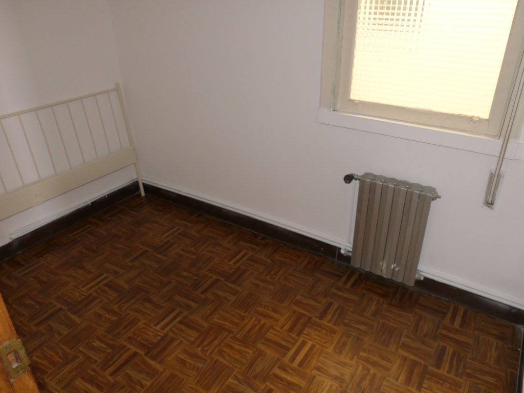 Piso de 5 dormitorios, Río Navia