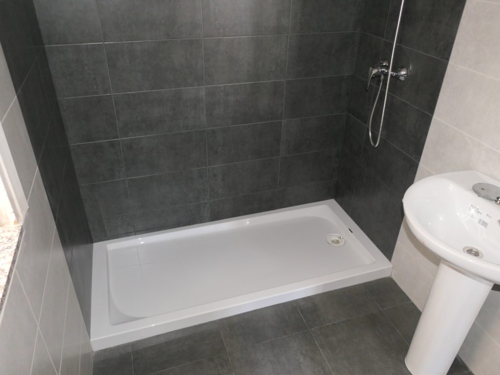 Piso de 5 dormitorios, Río Navia