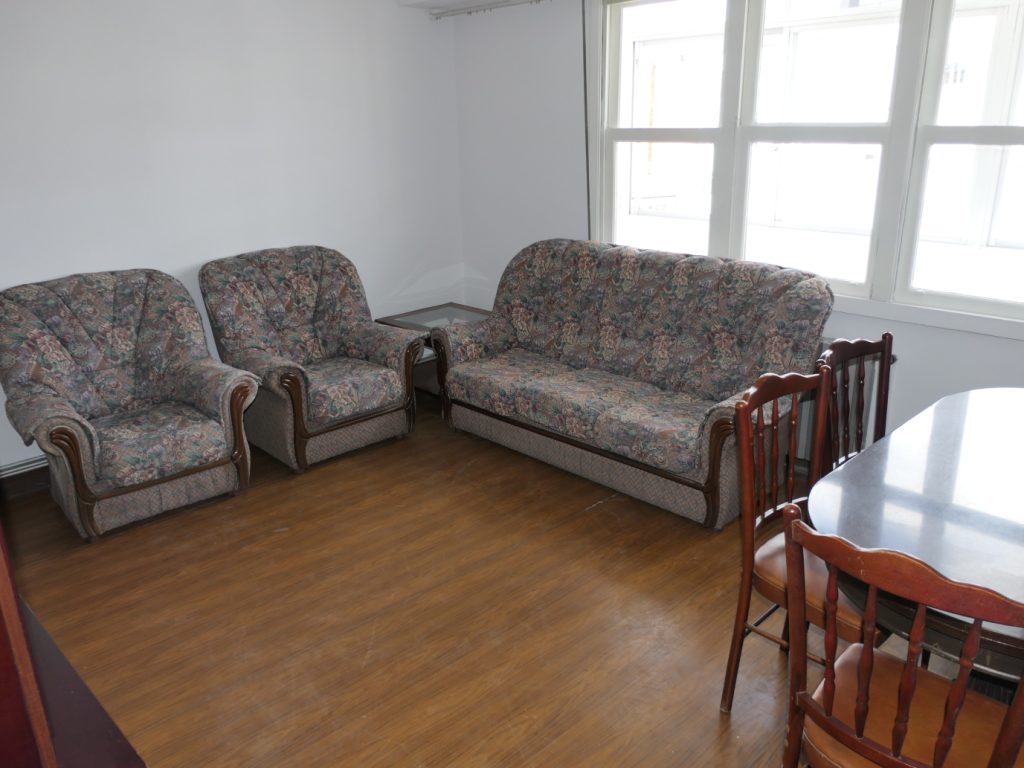 Piso de 5 dormitorios, Río Navia