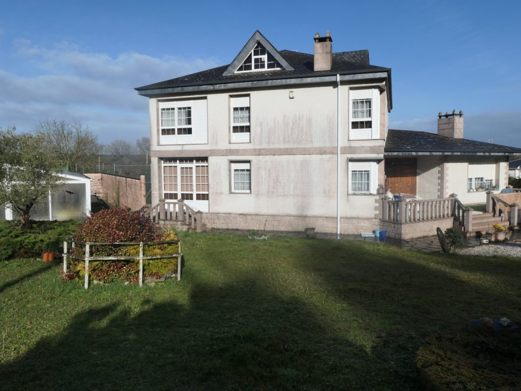 Chalet individual de 5 dormitorios, Calde