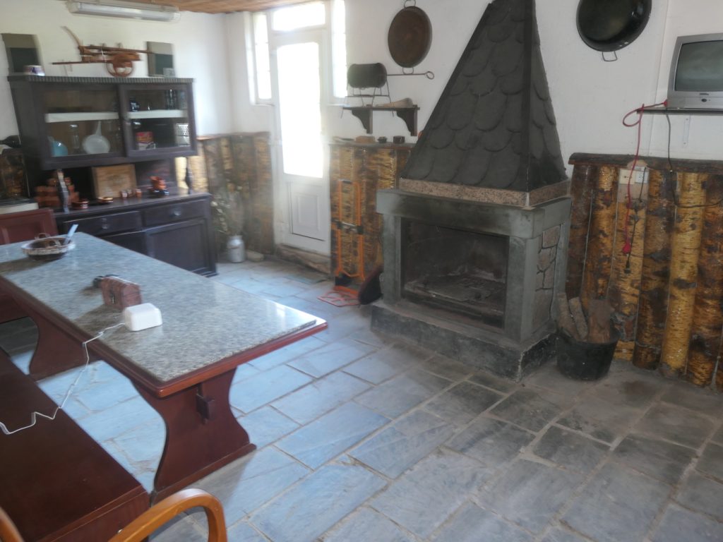 Chalet individual de 5 dormitorios, Calde
