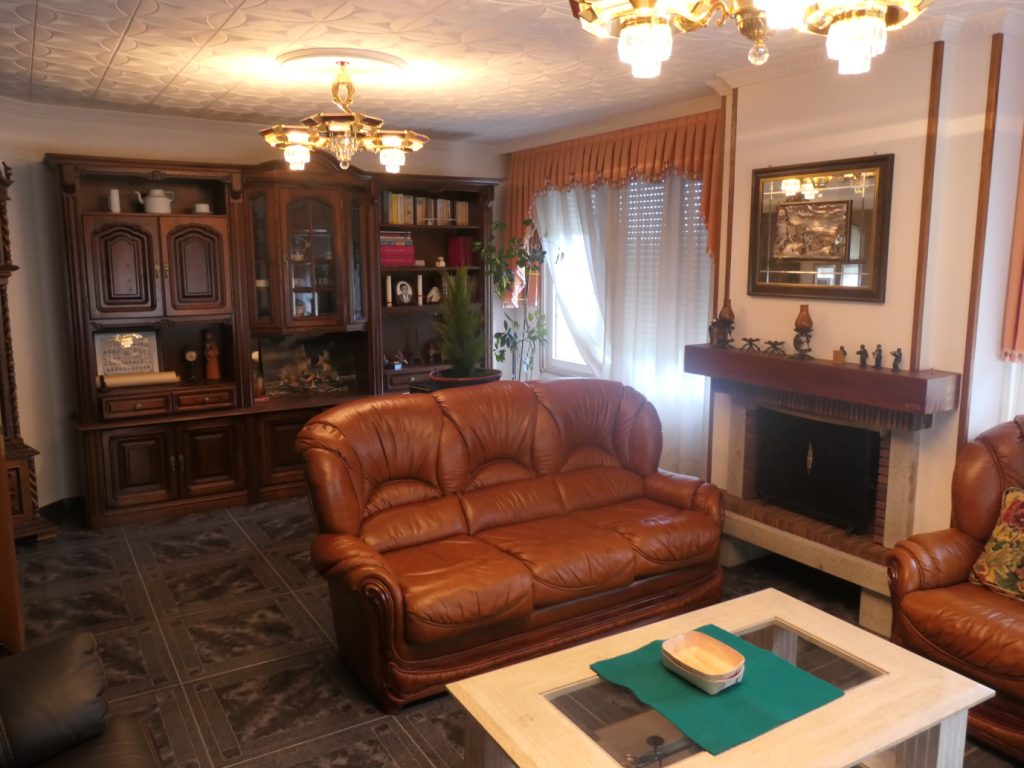 Chalet individual de 5 dormitorios, Calde