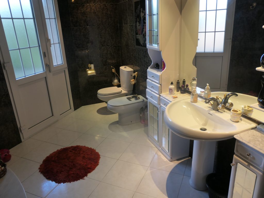 Chalet individual de 5 dormitorios, Calde