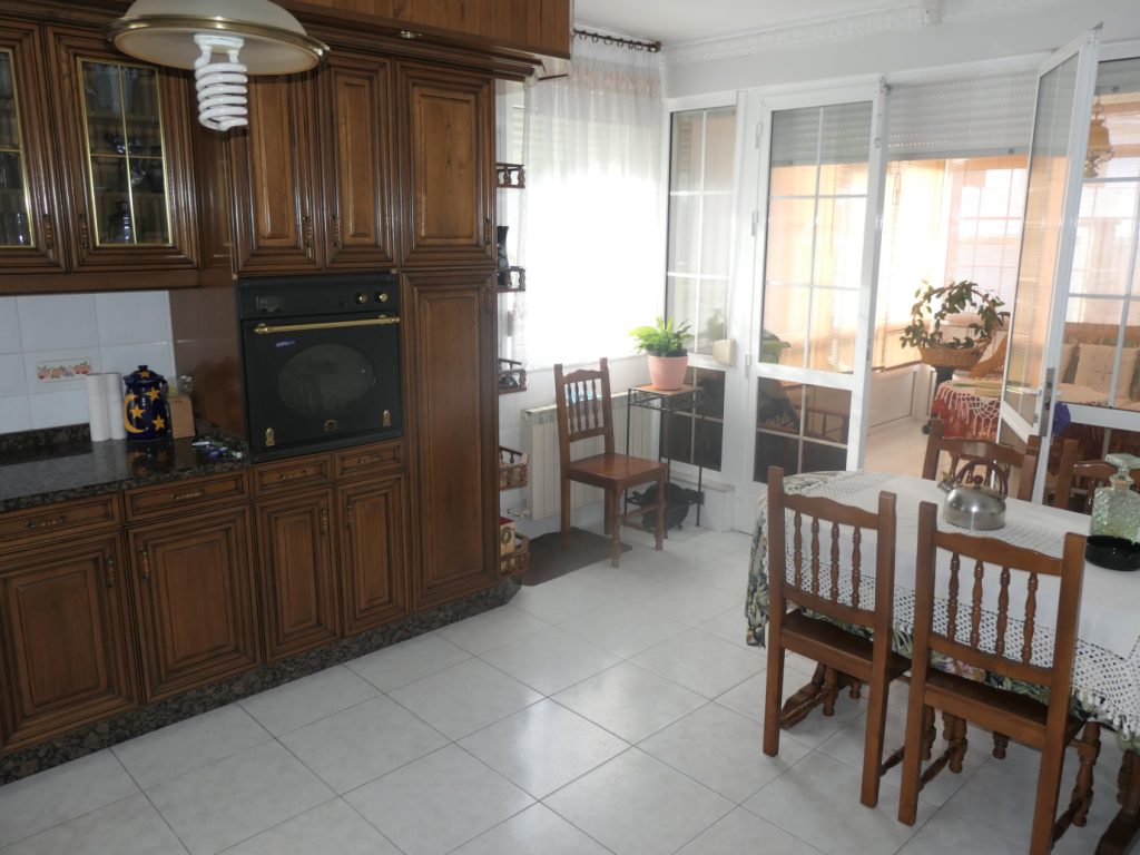 Chalet individual de 5 dormitorios, Calde