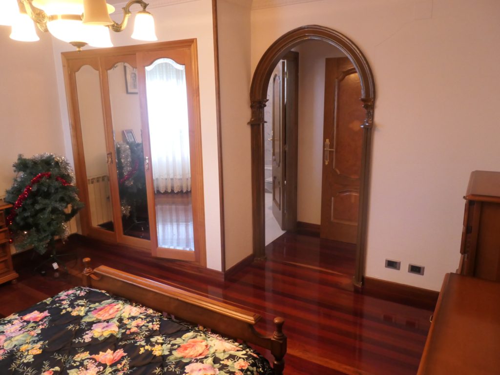Chalet individual de 5 dormitorios, Calde