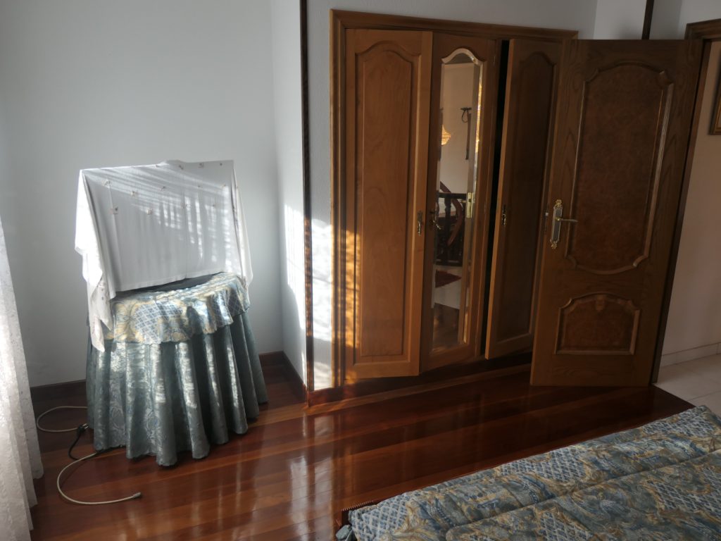 Chalet individual de 5 dormitorios, Calde