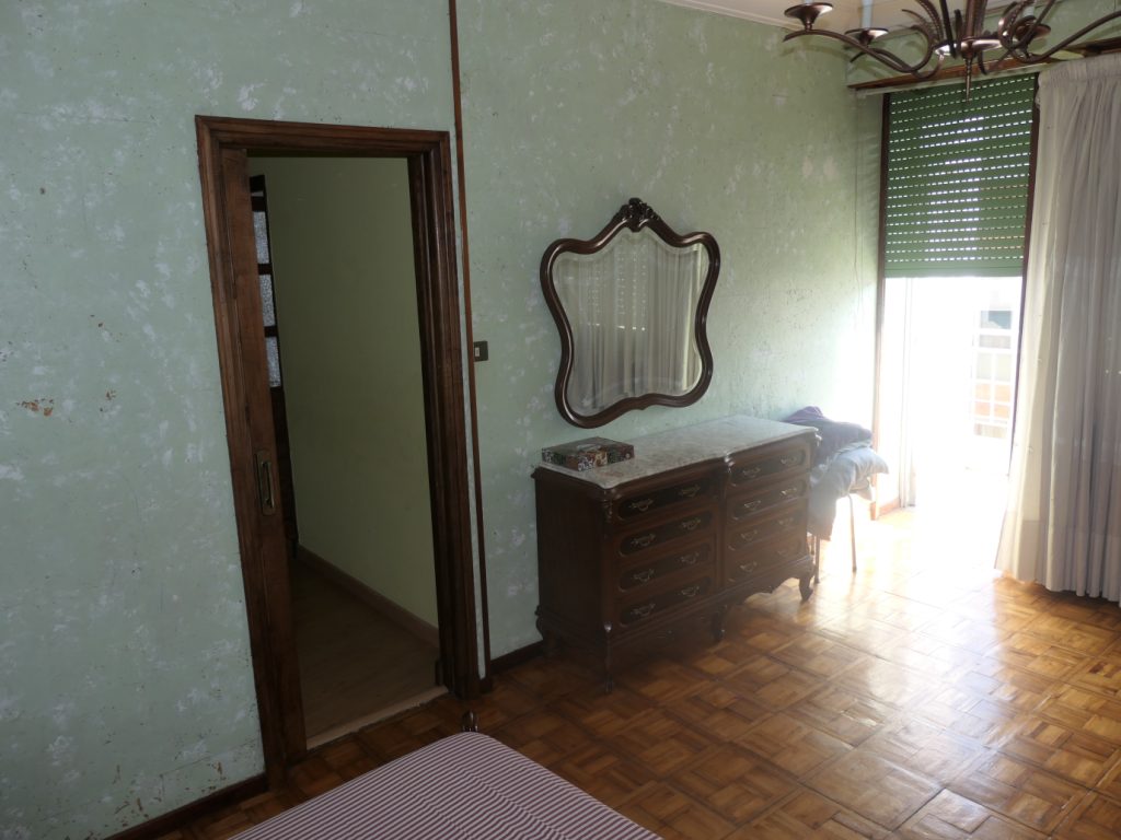 Piso de 4 dormitorios, Río Eo