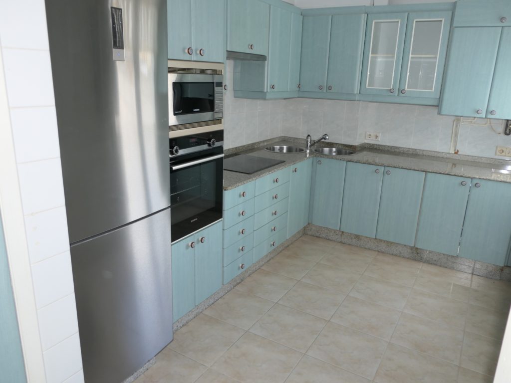 Piso de 4 dormitorios, Rúa Nova