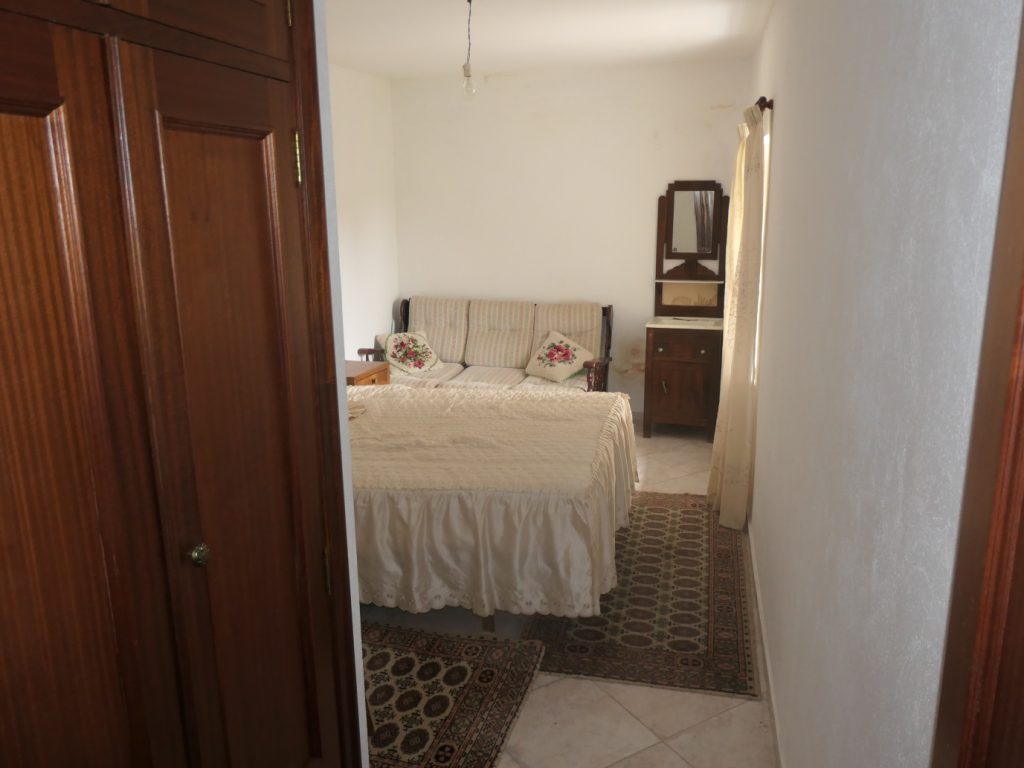 Casa de piedra pareada, Fonteseca – Xiá