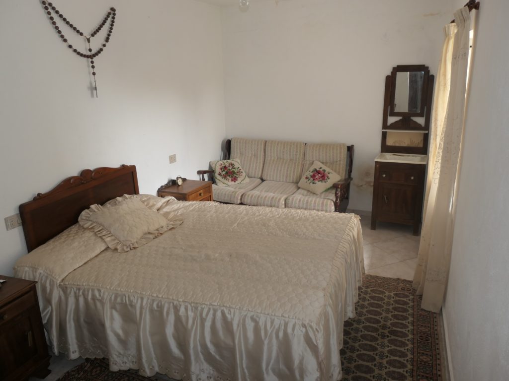 Casa de piedra pareada, Fonteseca – Xiá