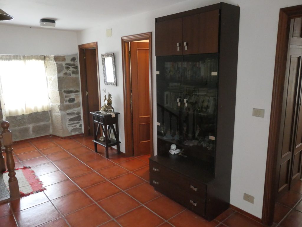 Casa de piedra pareada, Fonteseca – Xiá