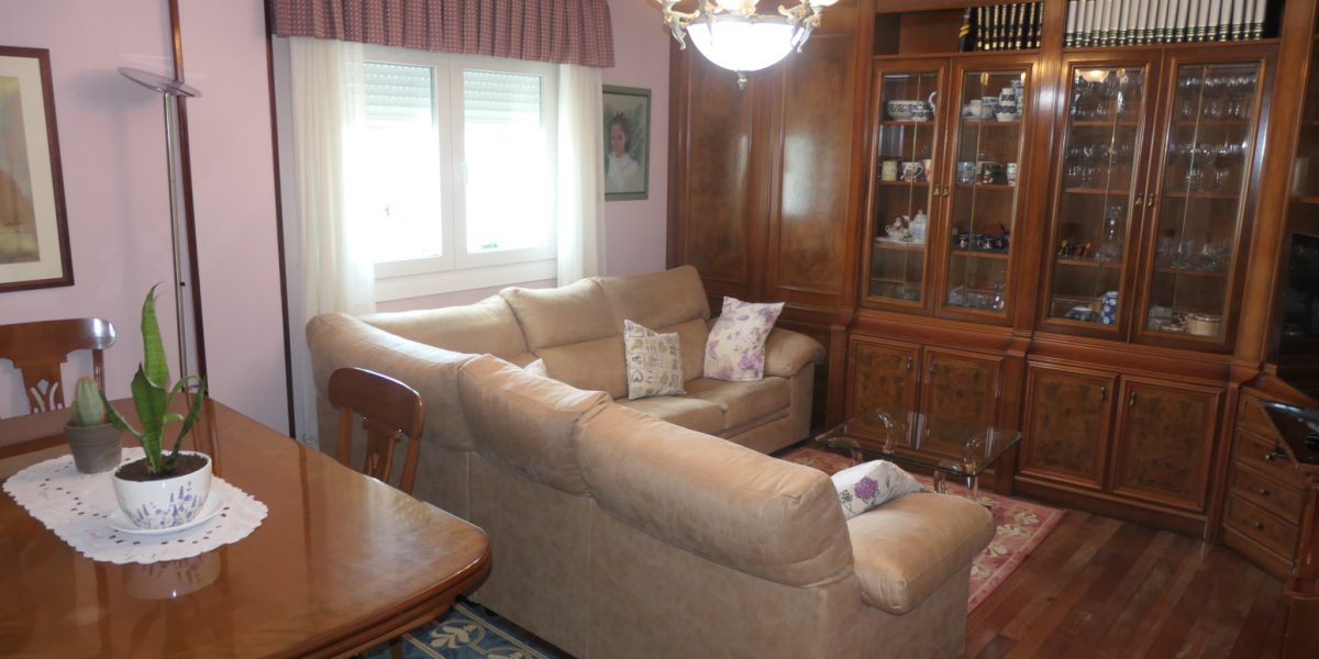 Piso de 3 dormitorios, Doña Urraca