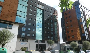 Apartamento de 2 dormitorios, Plaza nueva de La Milagrosa