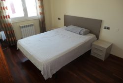 Apartamento de 2 dormitorios, Plaza nueva de La Milagrosa