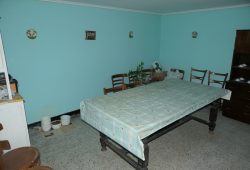Casa de piedra pareada, Carral-Begonte