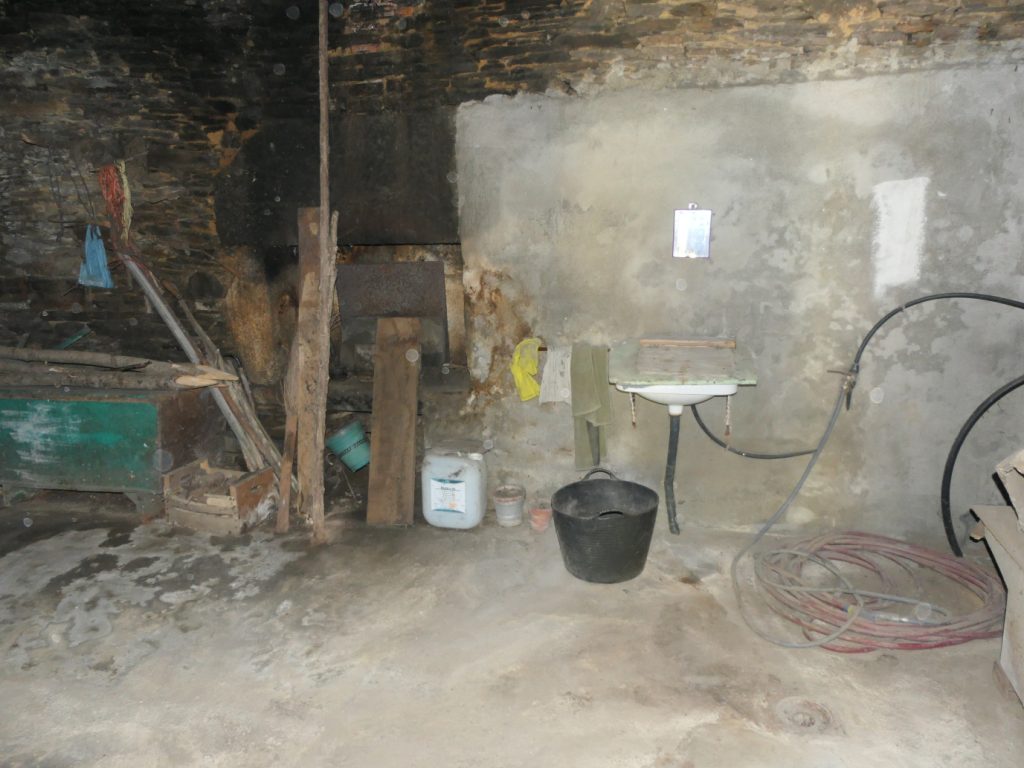 Casa de piedra pareada, Carral-Begonte