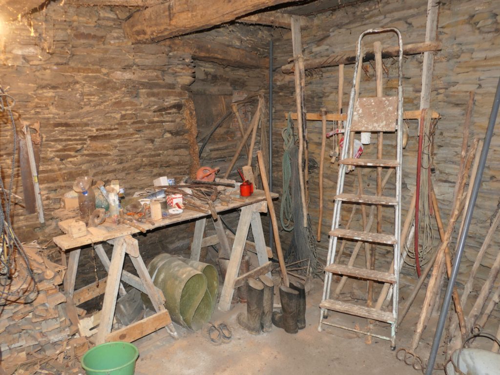 Casa de piedra pareada, Carral-Begonte