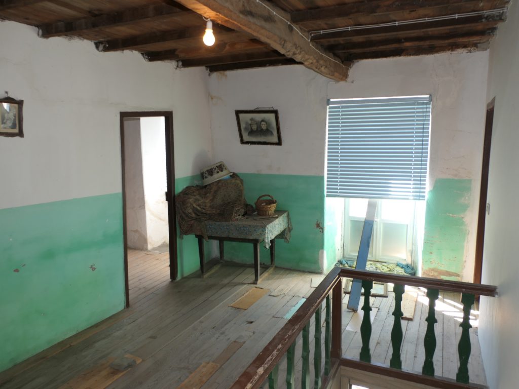 Casa de piedra pareada, Carral-Begonte