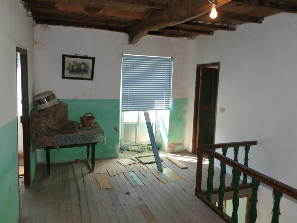Casa de piedra pareada, Carral-Begonte