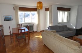 Piso de 3/4 dormitorios, Avda. de La Coruña