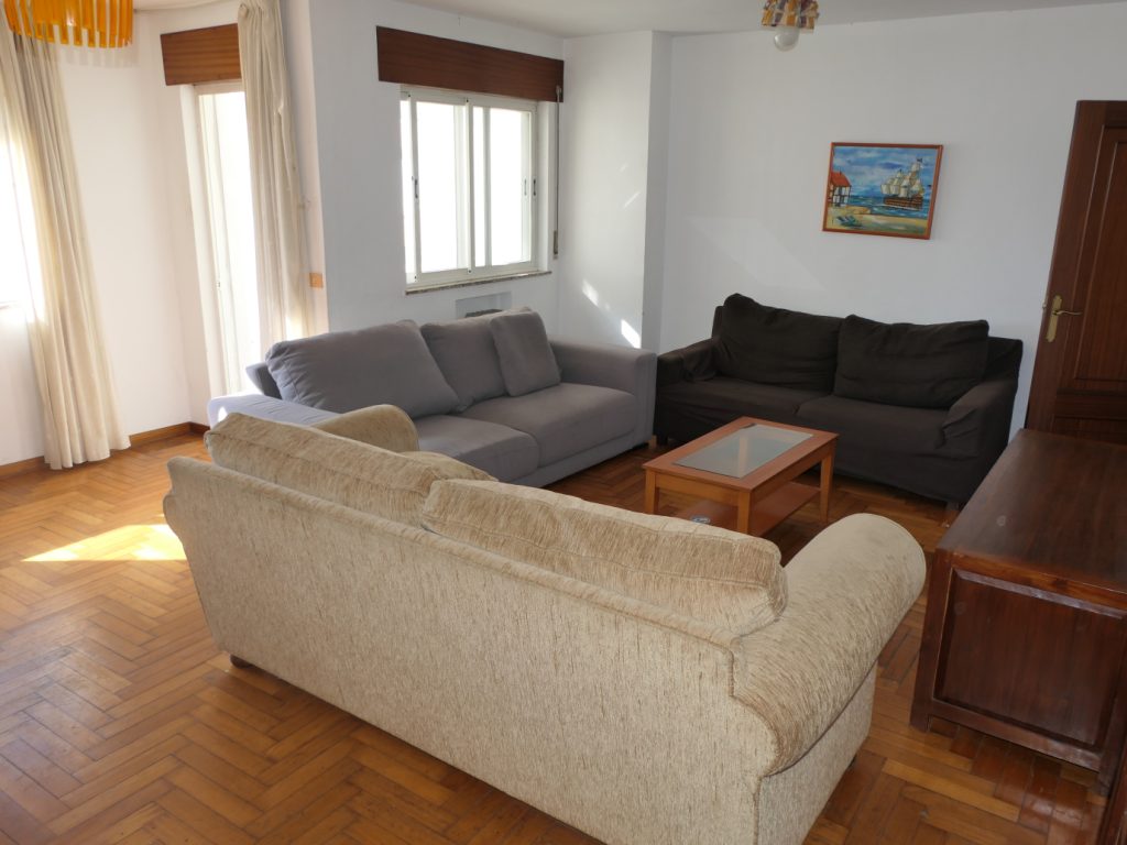 Piso de 3/4 dormitorios, Avda. de La Coruña