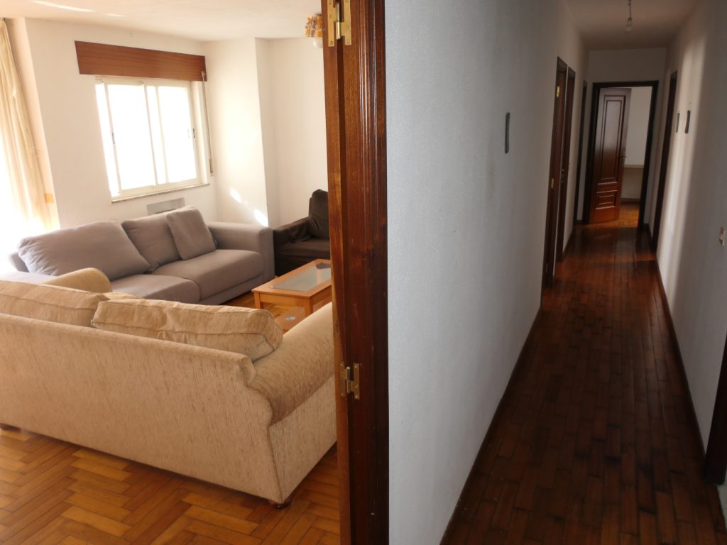 Piso de 3/4 dormitorios, Avda. de La Coruña