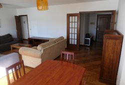 Piso de 3/4 dormitorios, Avda. de La Coruña