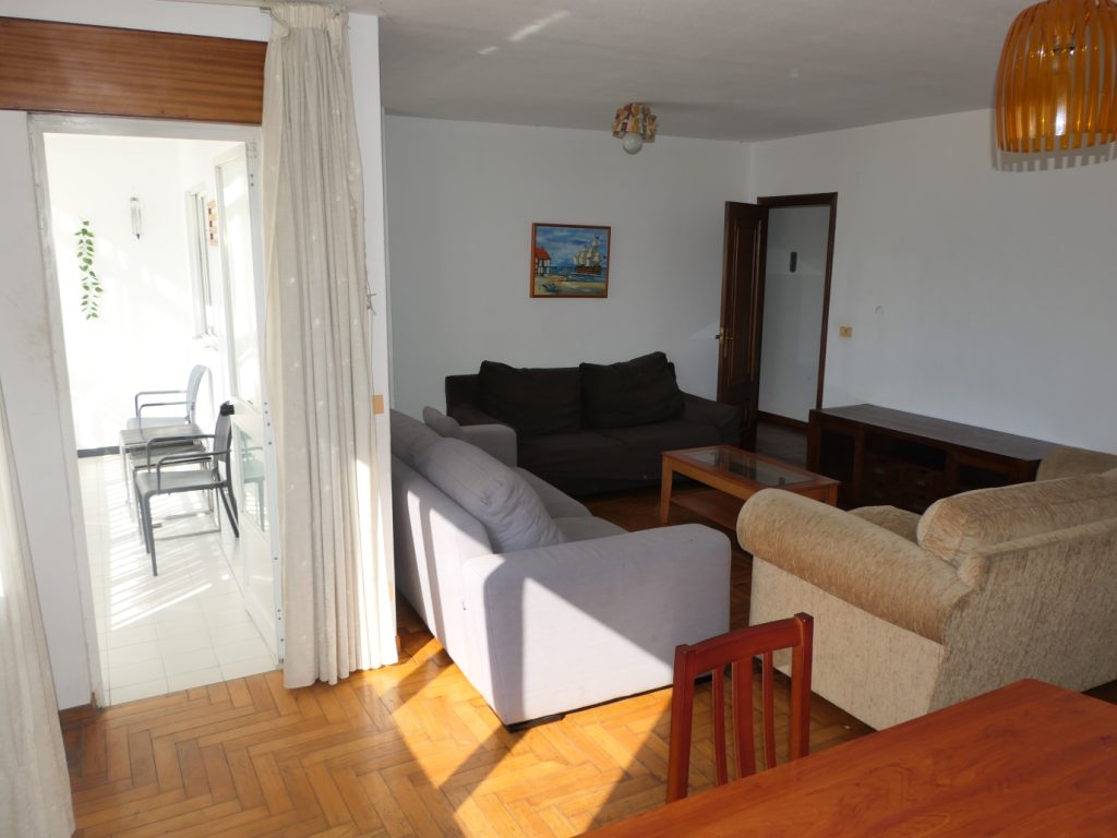 Piso de 3/4 dormitorios, Avda. de La Coruña