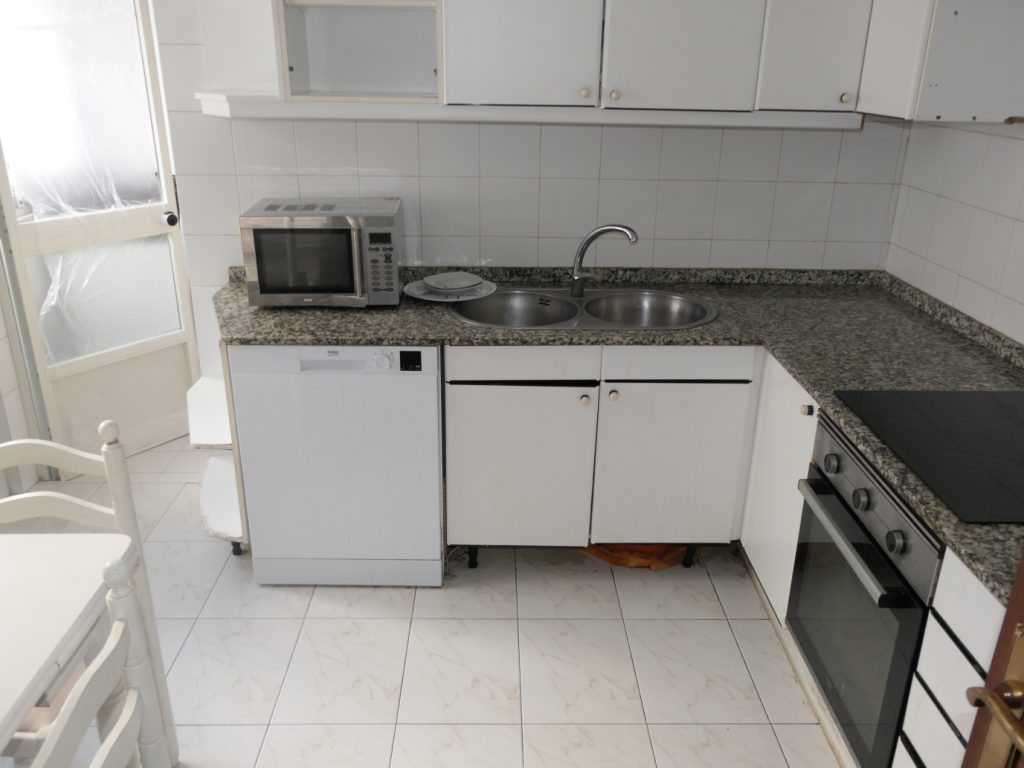 Piso de 3/4 dormitorios, Avda. de La Coruña