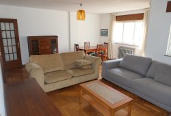 Piso de 3/4 dormitorios, Avda. de La Coruña